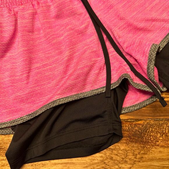 Champion Duo Dry size Small in Pink - Picture 5 of 6